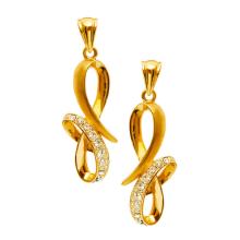 Златни обеци Infinity с диаманти